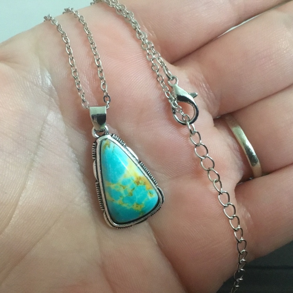 Silver Inlaid Turquoise Pendant Necklace